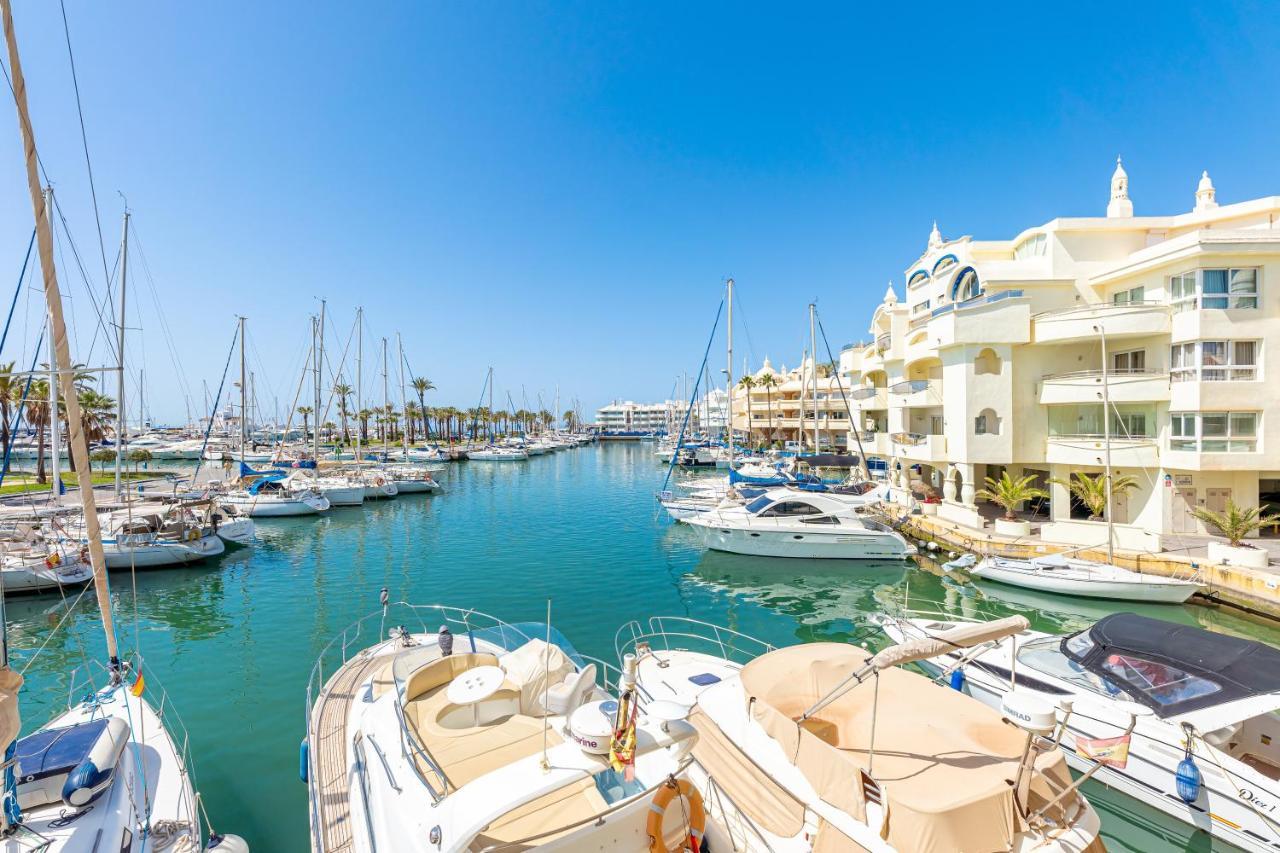 Atico Puerto Marina First Island With Sea Views And Rooftop Pool ベナルマデナ エクステリア 写真