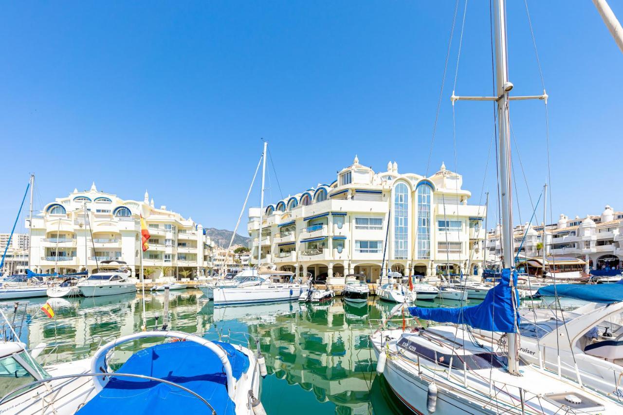Atico Puerto Marina First Island With Sea Views And Rooftop Pool ベナルマデナ エクステリア 写真